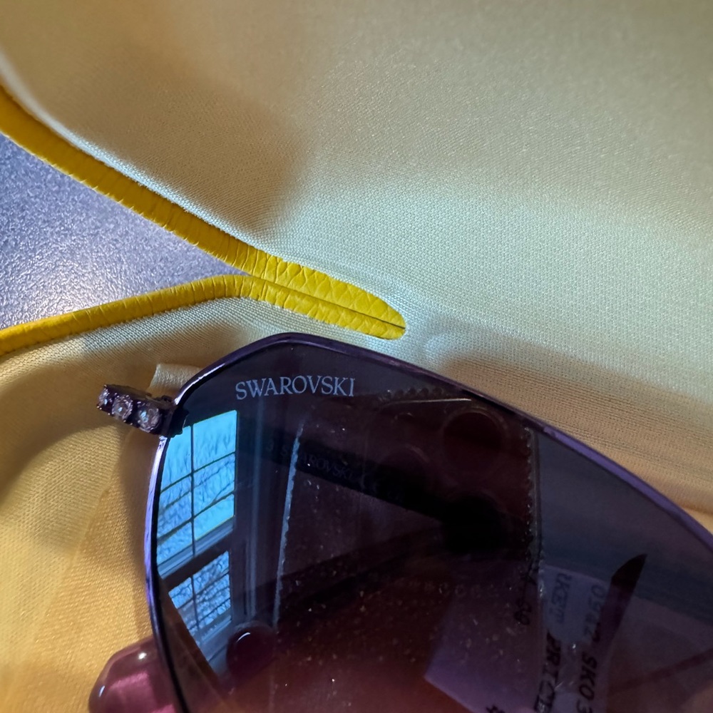 56mm Swarovski crystal oval sunglasses - Picture 4 of 6
